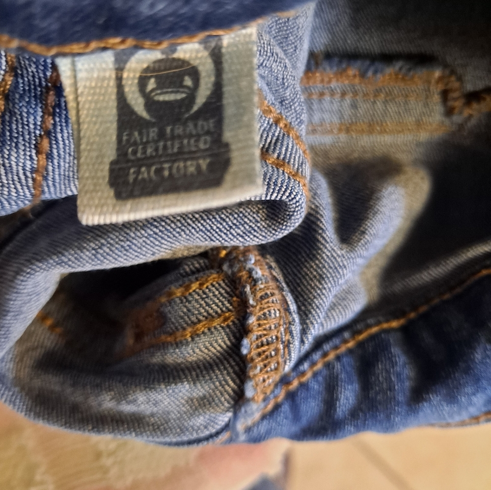 Wild Fable high waist blue denim shorts - Picture 3 of 5